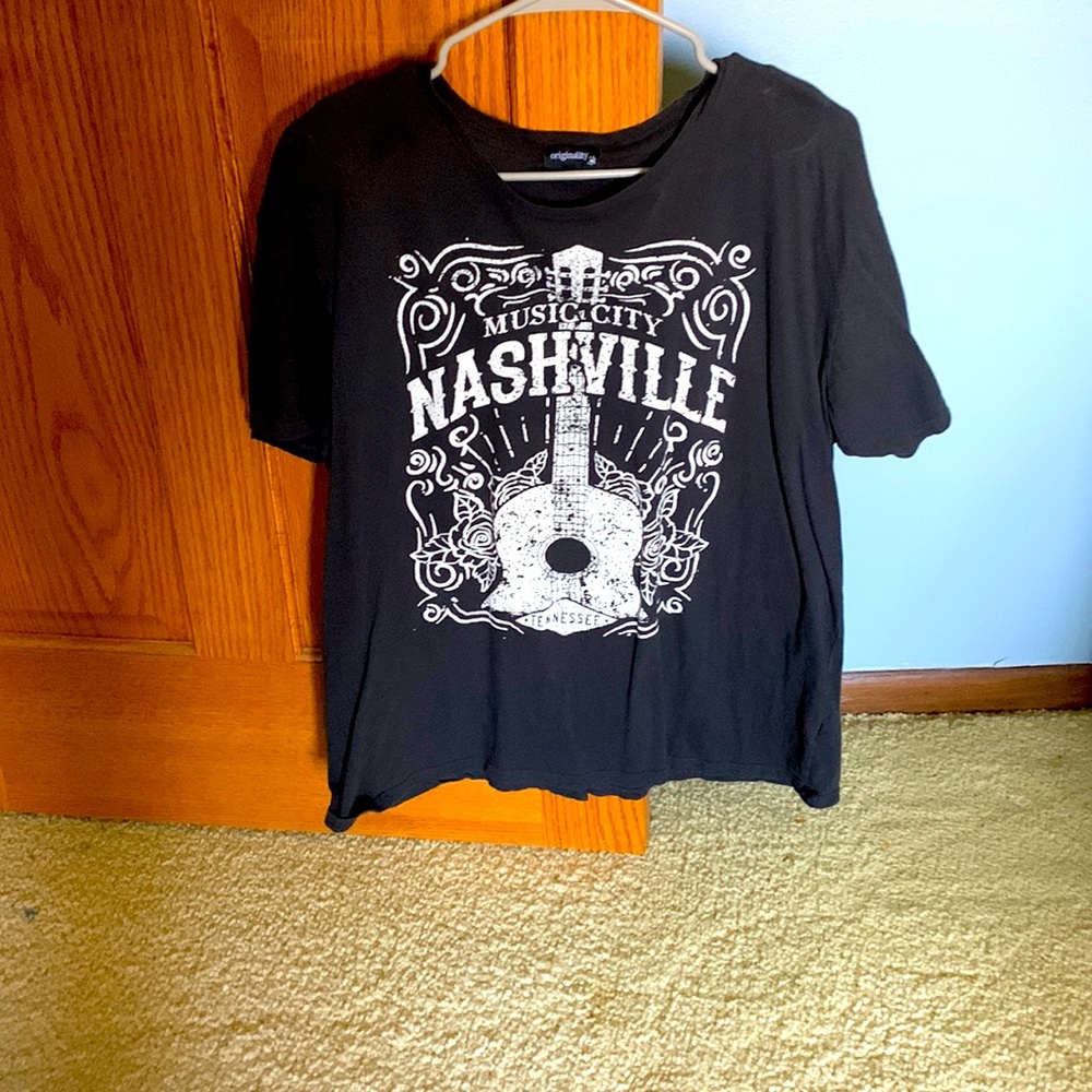 Oversized t-shirt, worn generously